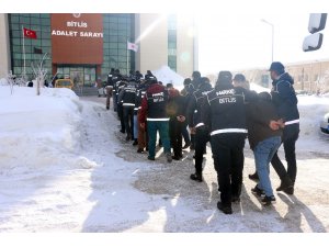 Bitlis’te ‘torbacı’ operasyonu: 10 gözaltı