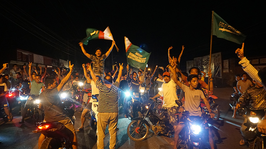 Filipinler'in Cotabato şehrinde Moro zaferi