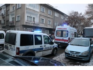 Karbonmonoksit gazından zehirlenen 2 kişi tedavi altına alındı