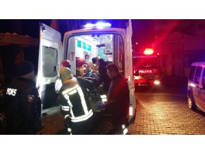 İnşaatın 2. katından düşen adam ağır yaralandı