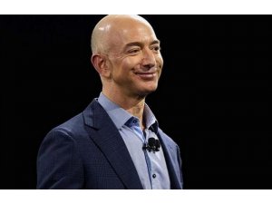Dünyanın en zengini Jeff Bezos oldu