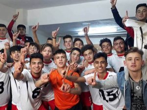 U 17’de ipi göğüsleyen takımlar belli oldu