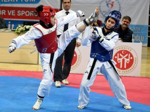 Büyükler Türkiye Şampiyonası devam ediyor