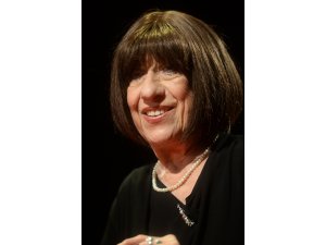 Ayşen Gruda hayatını kaybetti