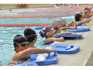 Bir yılda 24 bin 544 kişi su sporlarıyla buluştu