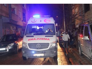 Sultangazi’de çıkan yangında 1 kadın yaralandı