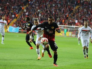 Hürriyet’ten müjdeli haber