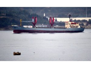 Rus askeri kargo gemisi Çanakkale Boğazı'ndan geçti