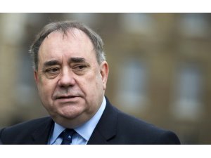Eski İskoçya Başbakanı Salmond gözaltına alındı