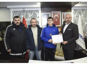 Tekkeköy’de spor tesisi sayısı dört kat arttı