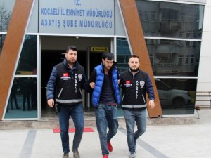 Anahtarı üzerinde bırakılan otomobili çalan şüpheliler serbest