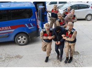 Yayladağı’nda kaçakçılık ve uyuşturucu operasyonu