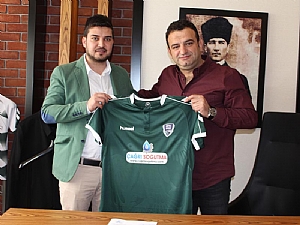 Anadolu Selçuk'tan sponsorluk imzası