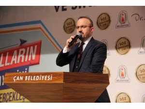 AK Partili Turan: “Venezuela’da bir tiyatro oynandı”