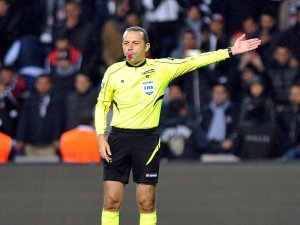 Cüneyt Çakır, Lyon-Barcelona maçını yönetecek