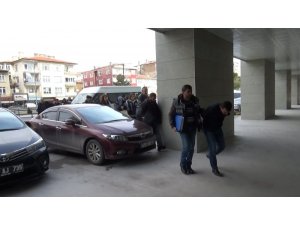 Milyonluk vurgun yapan çete üyesi 11 kişi tutuklandı