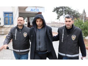 Eniştesini bıçakla öldüren zanlı tutuklandı
