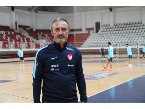 Futsal Milli Takımı Yalova’da kampa girdi