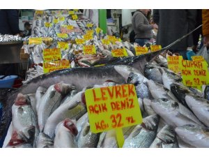 Kötü hava, balık fiyatlarını vurdu