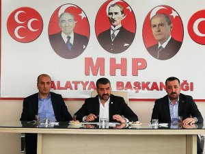 MHP’de ilçe başkanları istişare toplantısı yapıldı