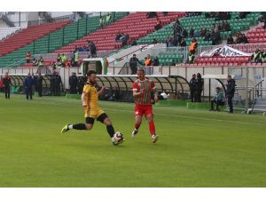 Diyarbekirspor evinde berabere kaldı