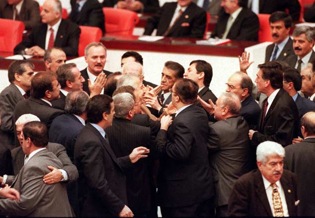 Seçmen nasıl bir vekil istiyor?