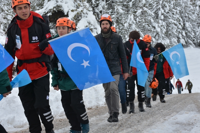 Konya İHH’dan ‘Doğu Türkistan Tepki Tırmanışı’