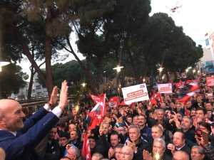 Soyer: “Dokunsanız hüngür hüngür gidebilirim, gitmeyeceğim”