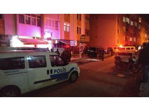 Tartıştığı husumetlisini sokak ortasında ayağından vurdu