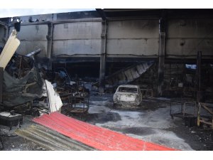 Dehşet hava aydınlanınca ortaya çıktı: 6 fabrikada büyük zarar