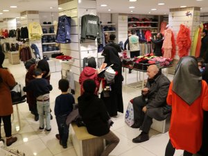 Konyalı gurbetçiden örnek yardım
