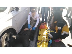 Otomobilin çarptığı yaya yaralandı