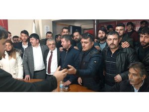 Ak Parti adayı Ahmet Dölekli’ye coşkulu karşılama