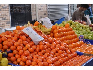 Hortum, meyve ve sebze fiyatlarını ikiye katladı