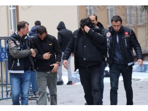 GÜNCELLEME - Uyuşturucu hapları tampona gizlemişler