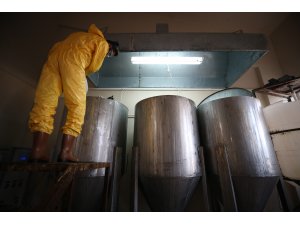 25 metrekarelik atölyede üretip 7 milyon lira ciro yaptılar