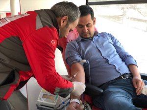 Kan Bağışı kampanyasına büyük ilgi