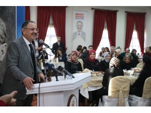 Ankara Büyükşehir Belediye Başkan adayı Özhaseki Sincan’da partililerle buluştu