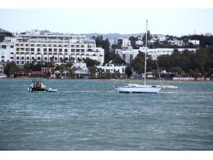 Bodrum’da tekneler battı, araziler sular altında kaldı