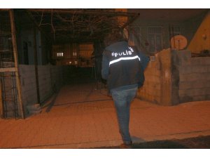 Hamile kadını bağlayıp ziynet eşyalarını çalan 4 şahıs yakalandı