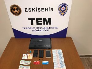 FETÖ şüphelisi çift saklandıkları hücre evinde yakalandı
