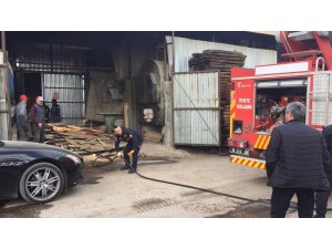 Fabrika sahibi yangına müdahale ederken canından oldu