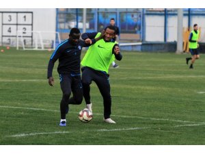 Adana Demirspor, Gazişehir FK maçı hazırlıklarını sürdürüyor