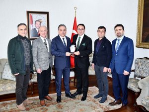 Vole Tenis ve Spor Kulübünden Vali Toprak’a ziyaret