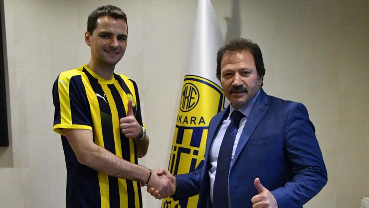 Ante Kulusic de MKE Ankaragücü'nde