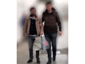 Kuşadası’nda 5 suçtan aranan zanlı yakalandı