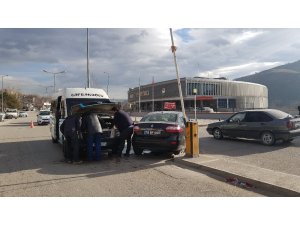 Trafik kazasında İl Sağlık Müdürü yaralandı