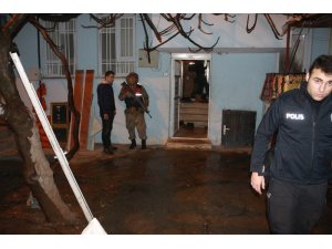 Muğla’da FETÖ’den aranan çift Adıyaman’da şafak operasyonuyla yakalandı