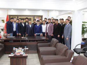 AK Gençlik’ten Tutal’a ziyaret