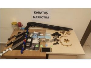 Uyuşturucu satışı yapan berber yakalandı